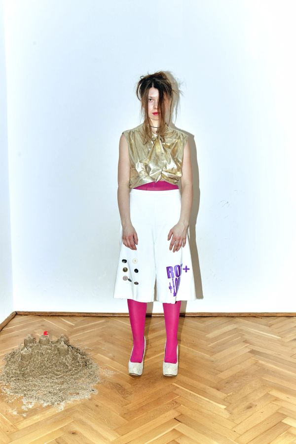 SILVER FOIL TOP