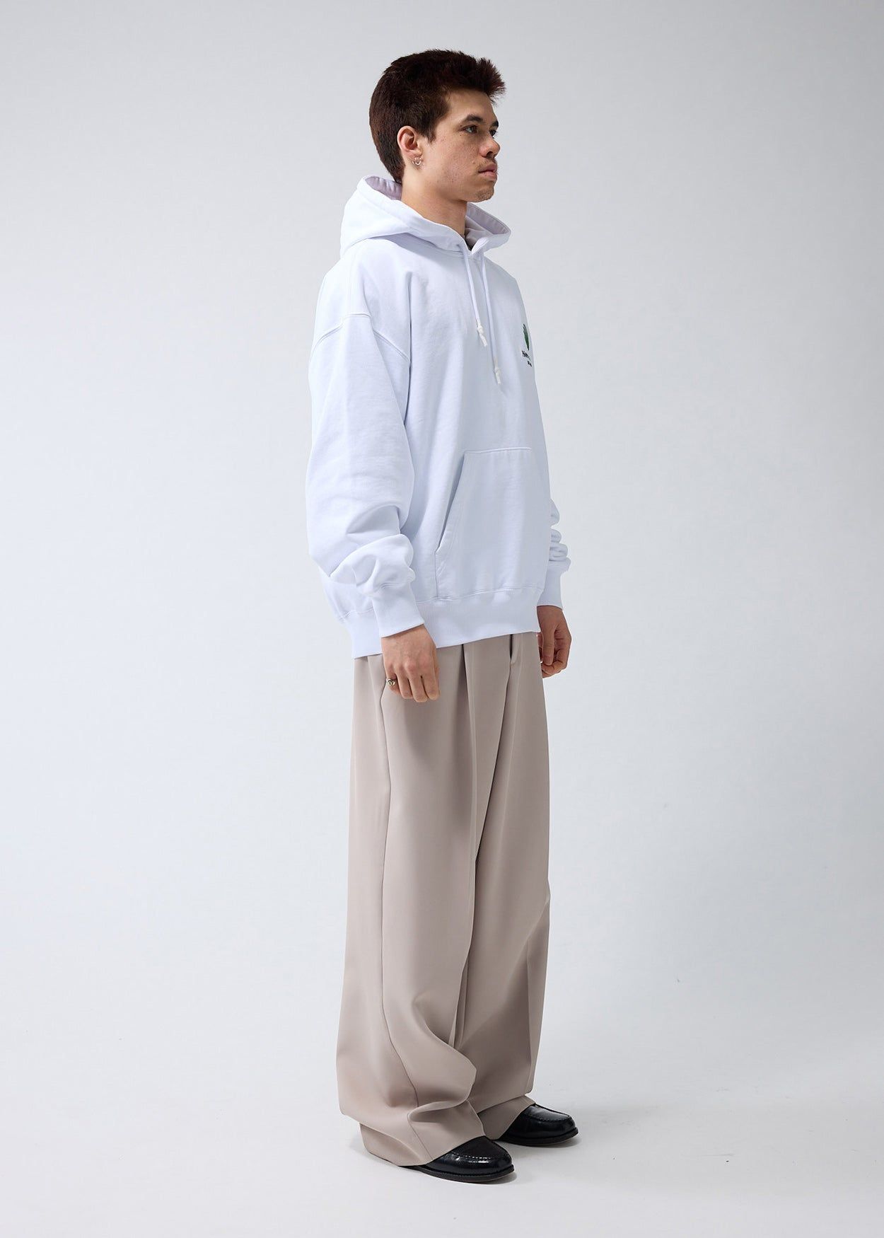 logo embroidery sweatホワイト Stacked Embroidered Hoodie (Heather Gray) – Jungle Boys Clothing
