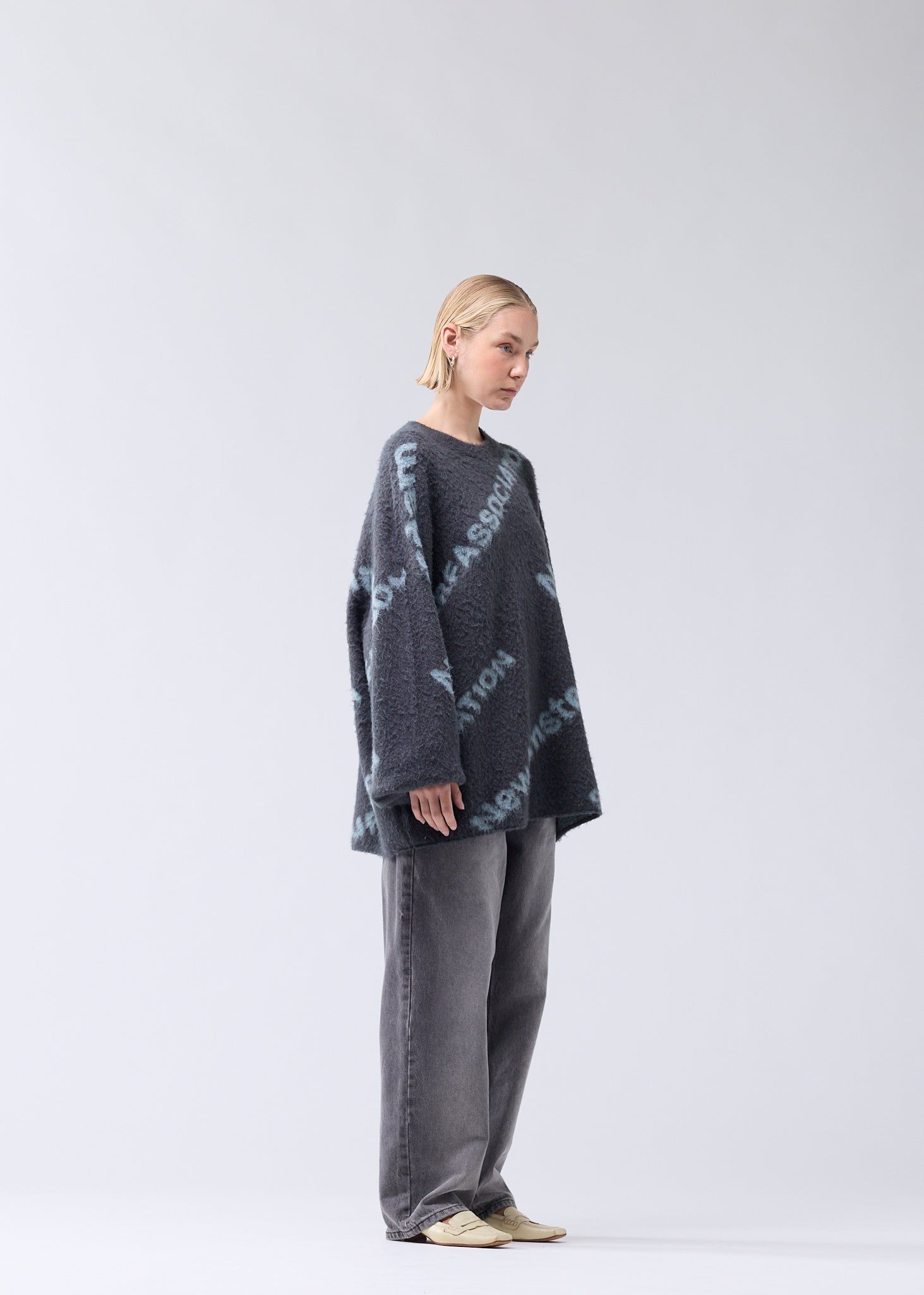 tttk　wave jacquard KNIT BIG Oversized jacquard yarn cardigan, navy | Weekend Max Mara