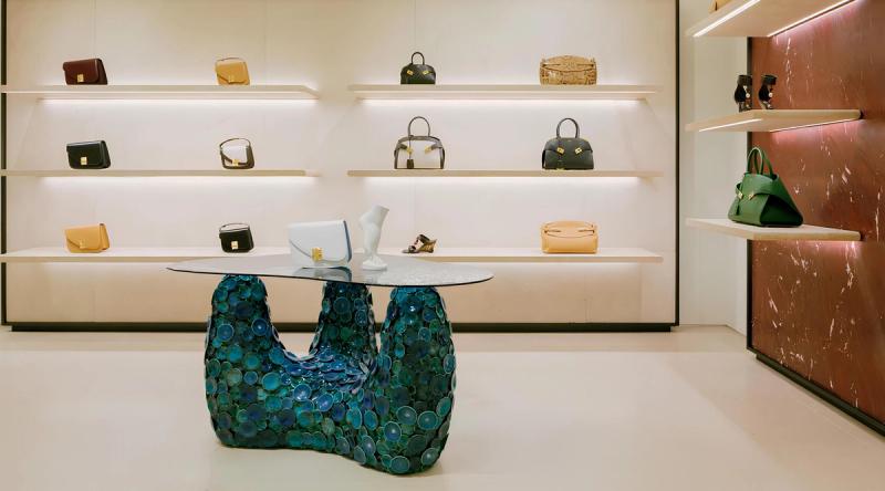 Sculptures & Special Objects