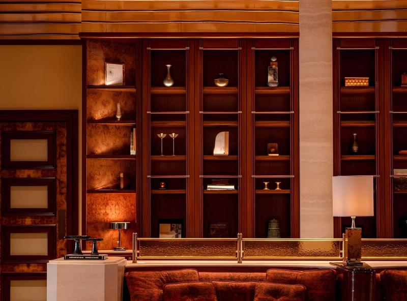 Sculptures & Special Objects