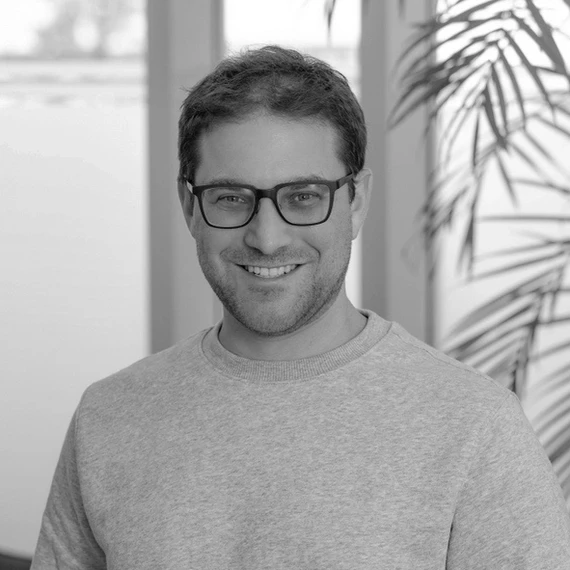 Photo of Robbie Bossin