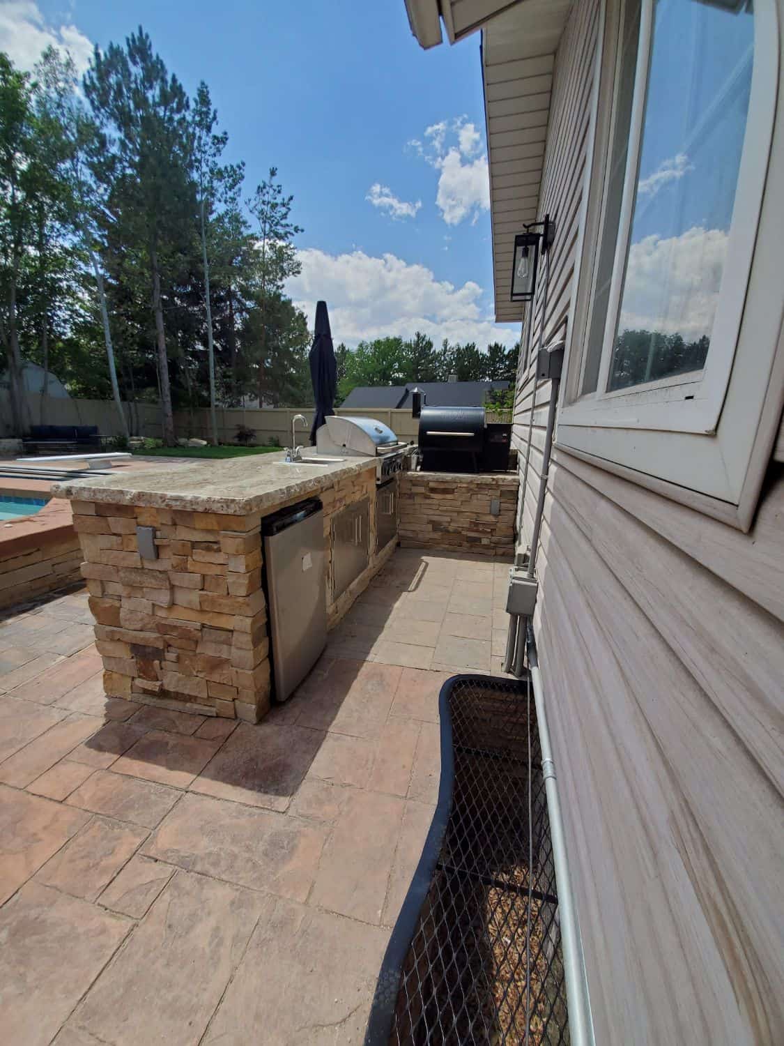 Outdoor Kitchens photo