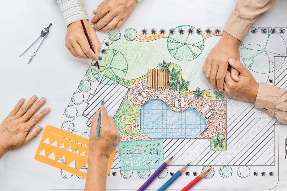 Licensed general contractor overseeing a project in Draper, Utah, general contractor services, general contractor company