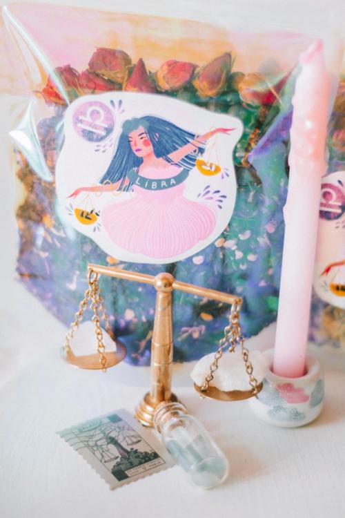 Your Cosmic Forecast: October 2025 Horoscope & Astrological Guide