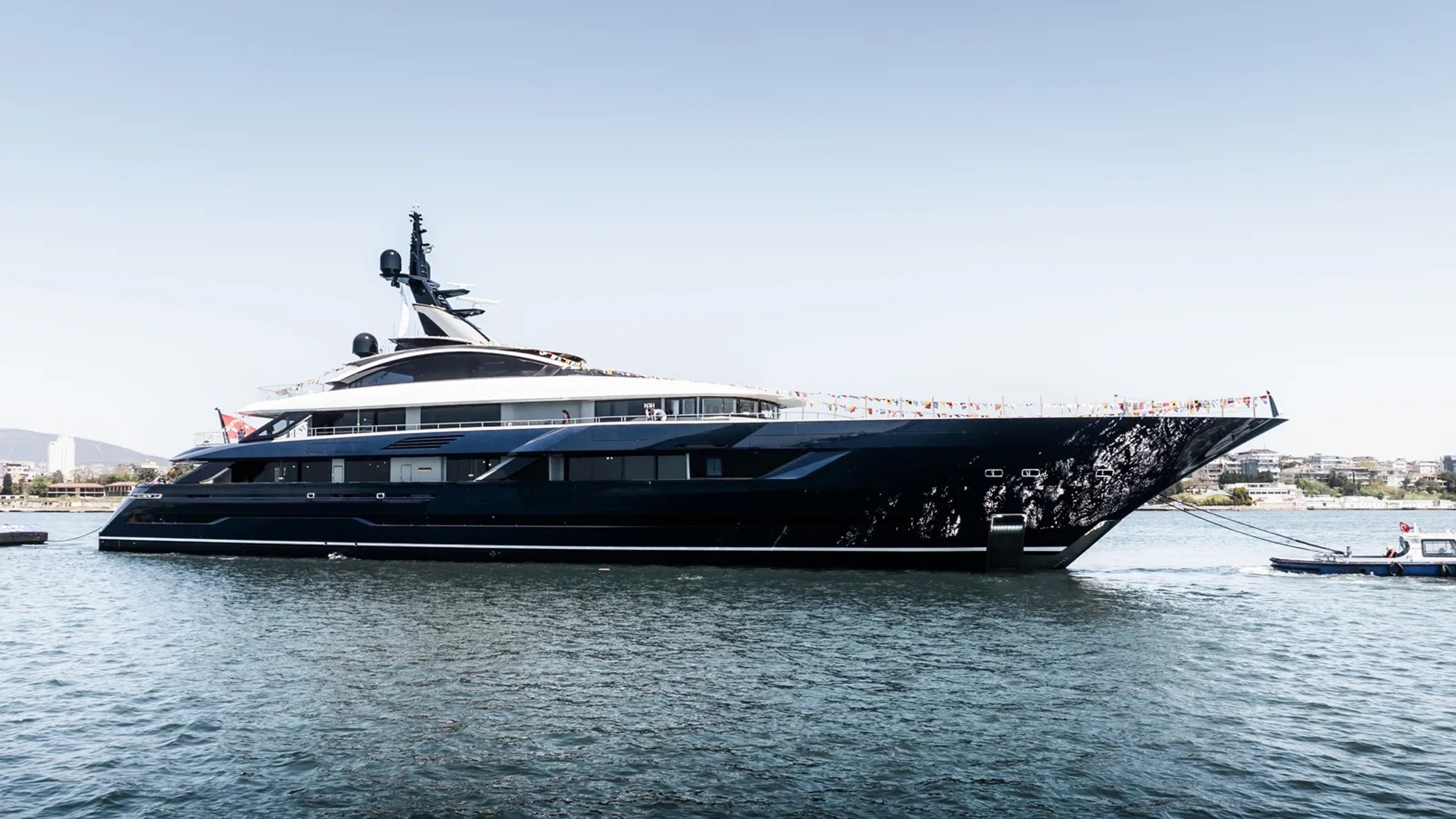 Turquoise Launches N2H, with Interiors by H2 Yacht Design