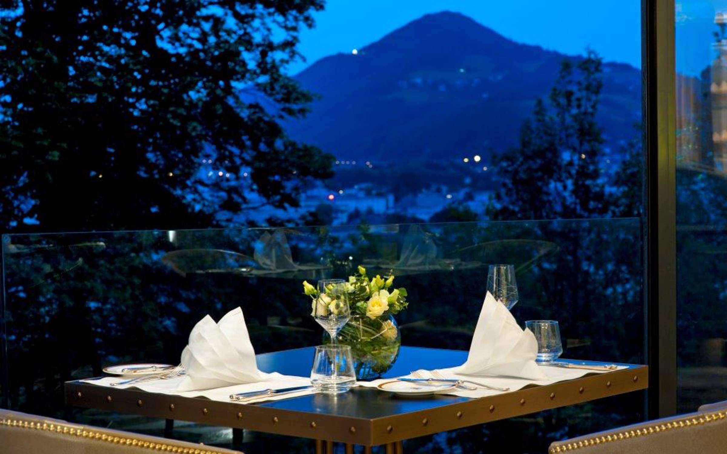 Hotel Schloss Monchstein – The Glass Garden, superyacht, designed by H2 Yacht Design — photograph 4