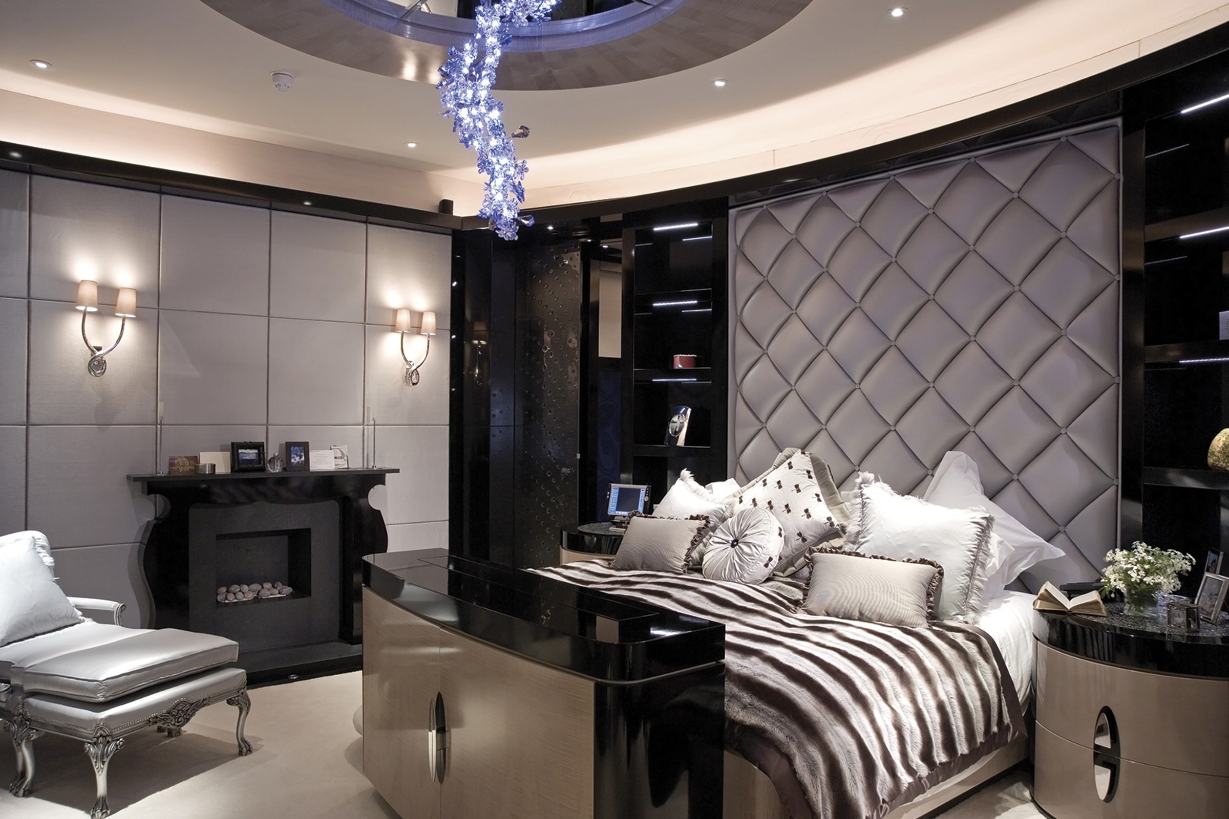 Private Residential, superyacht, designed by H2 Yacht Design — photograph 4