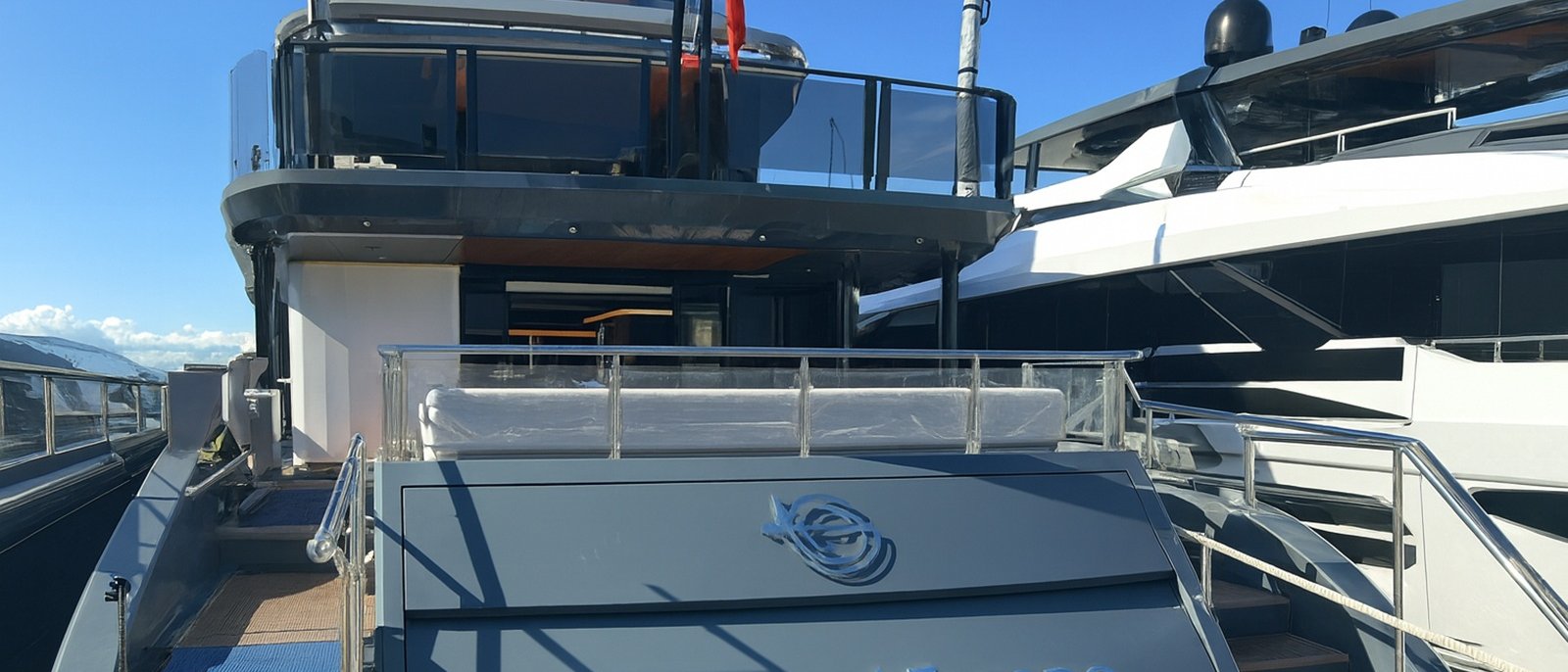 The Great Escape, 44.47m new build superyacht, built by Mangusta, designed by H2 Yacht Design