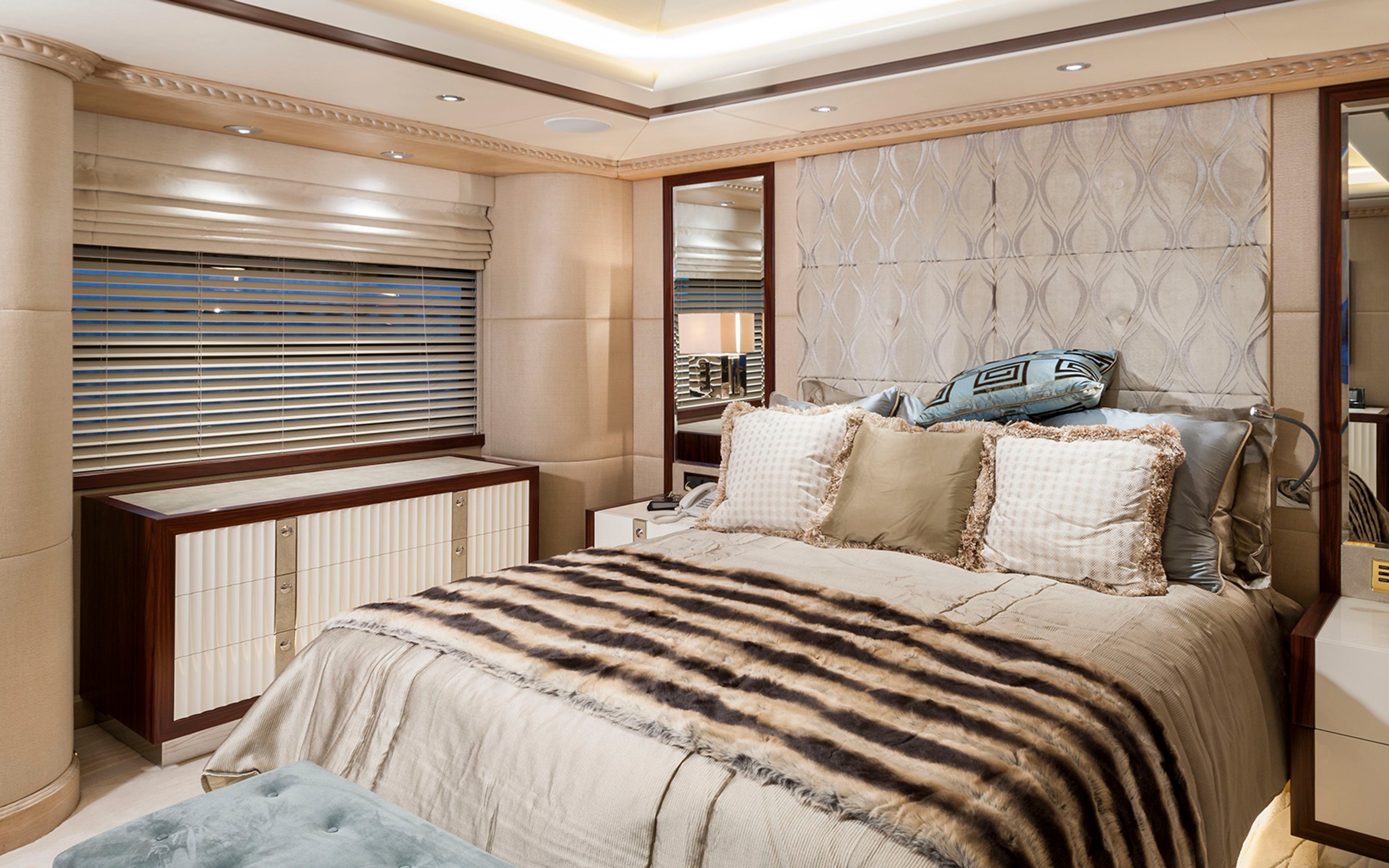 II Vagabondo, 65m superyacht refit, built by Dunya/Ursa, designed by H2 Yacht Design — photograph 22