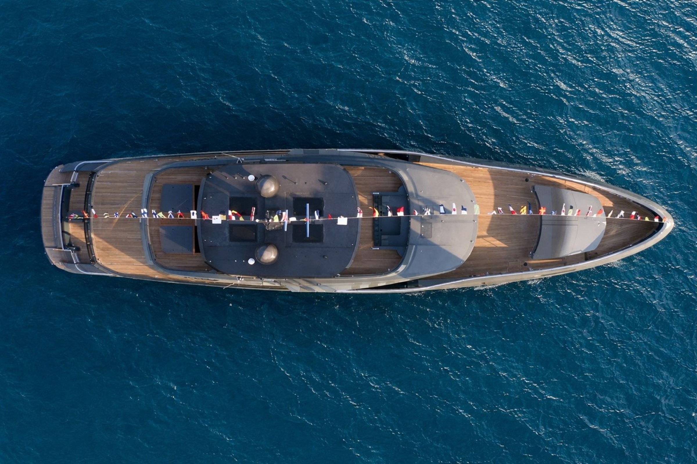 The Great Escape, 44.47m new build superyacht, built by Mangusta, designed by H2 Yacht Design — photograph 1