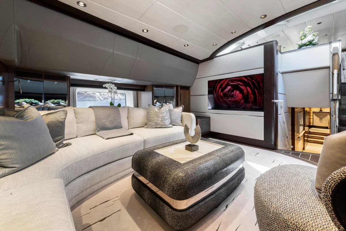 Dakota, 39m superyacht refit, built by Fitzroy Yachts, designed by H2 Yacht Design — photograph 21
