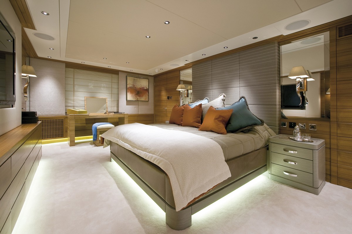 Va Bene, 48m superyacht refit, built by Pendennis, designed by H2 Yacht Design — photograph 5