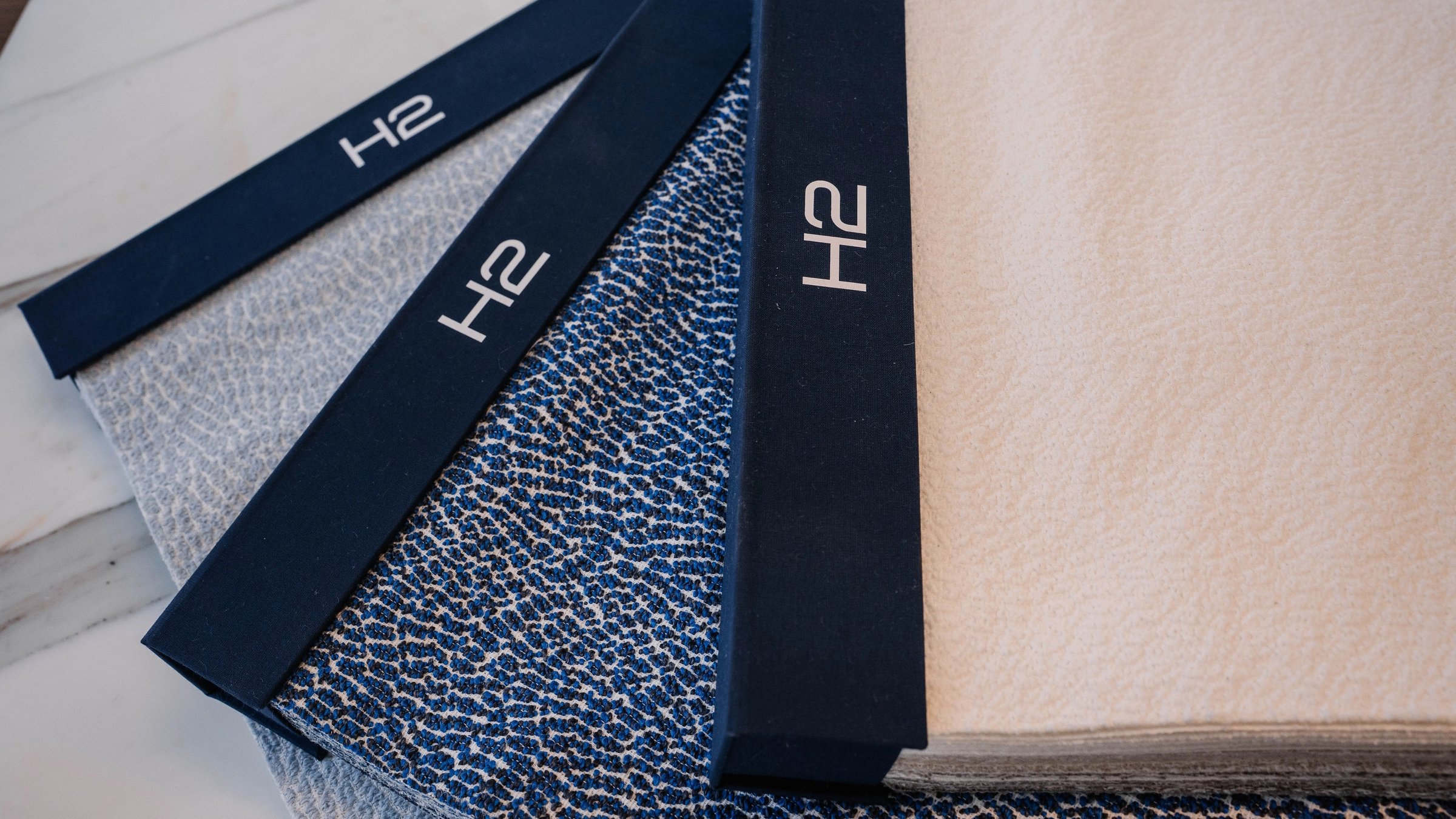 H2 Yacht Design Nice studio — meeting room with Mediterranean view