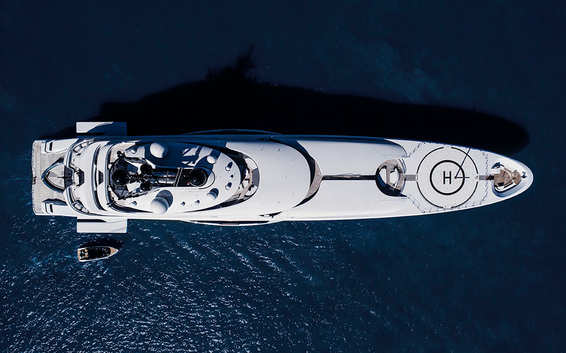 Al Lusail, 123m new build superyacht, built by Lürssen, designed by H2 Yacht Design — photograph 10