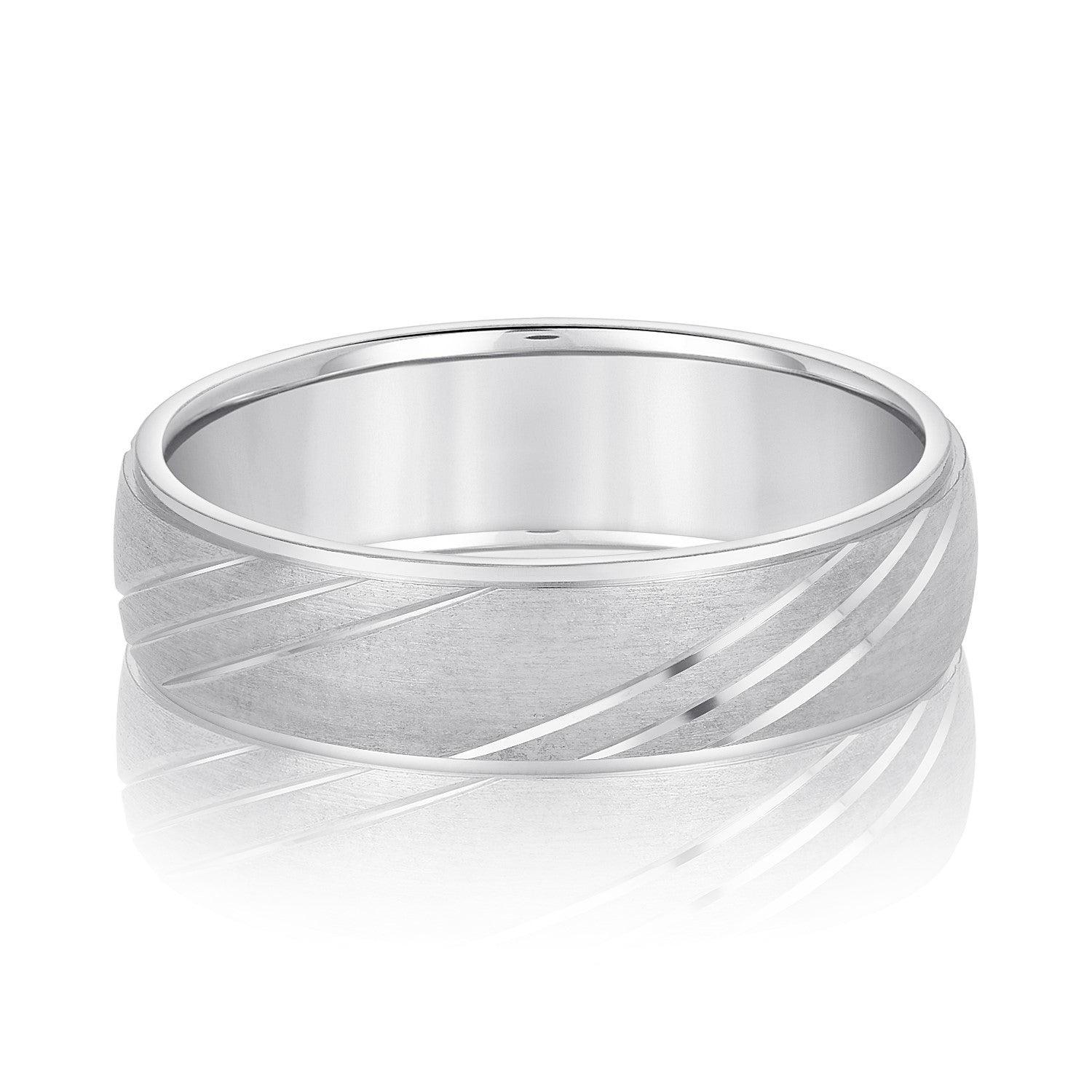 Diagonal Lined Pattern Men's Wedding Band