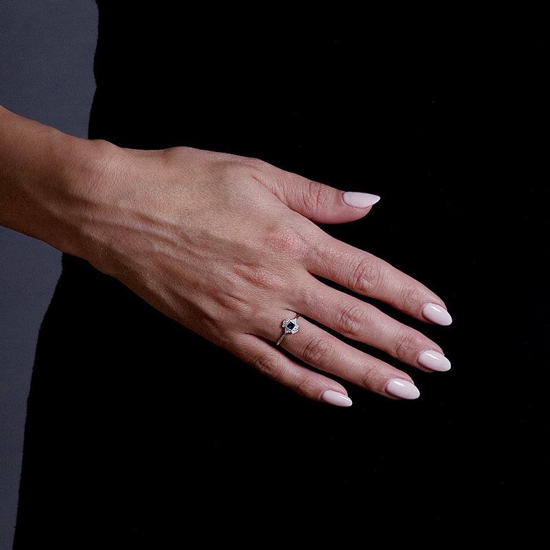 Vintage Inspired 0.20 ct. Natural Blue Sapphire Ring