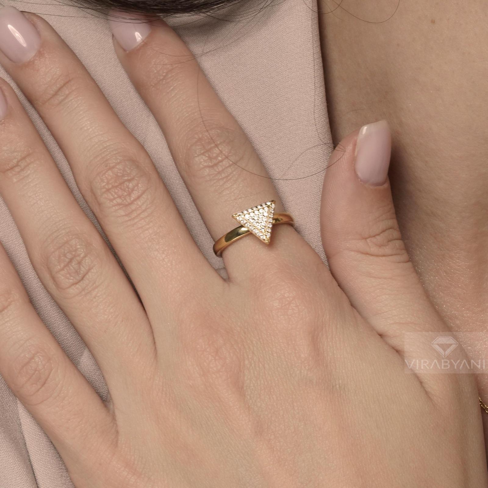 Triangle Shaped AMoré Pavé Ring With 0.45ct. Diamonds