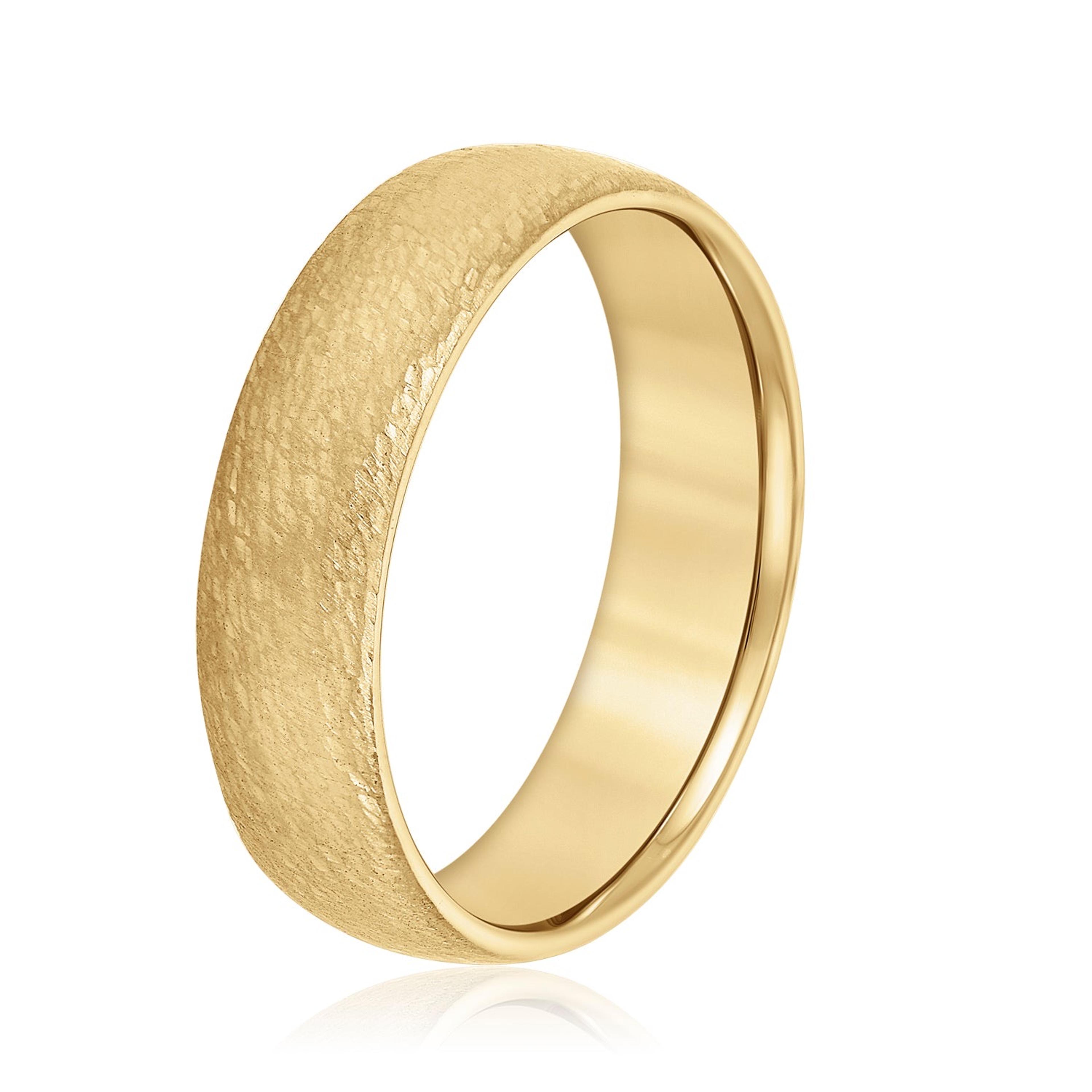 Men's Low Dome Comfort Fit Hammered Wedding Ring