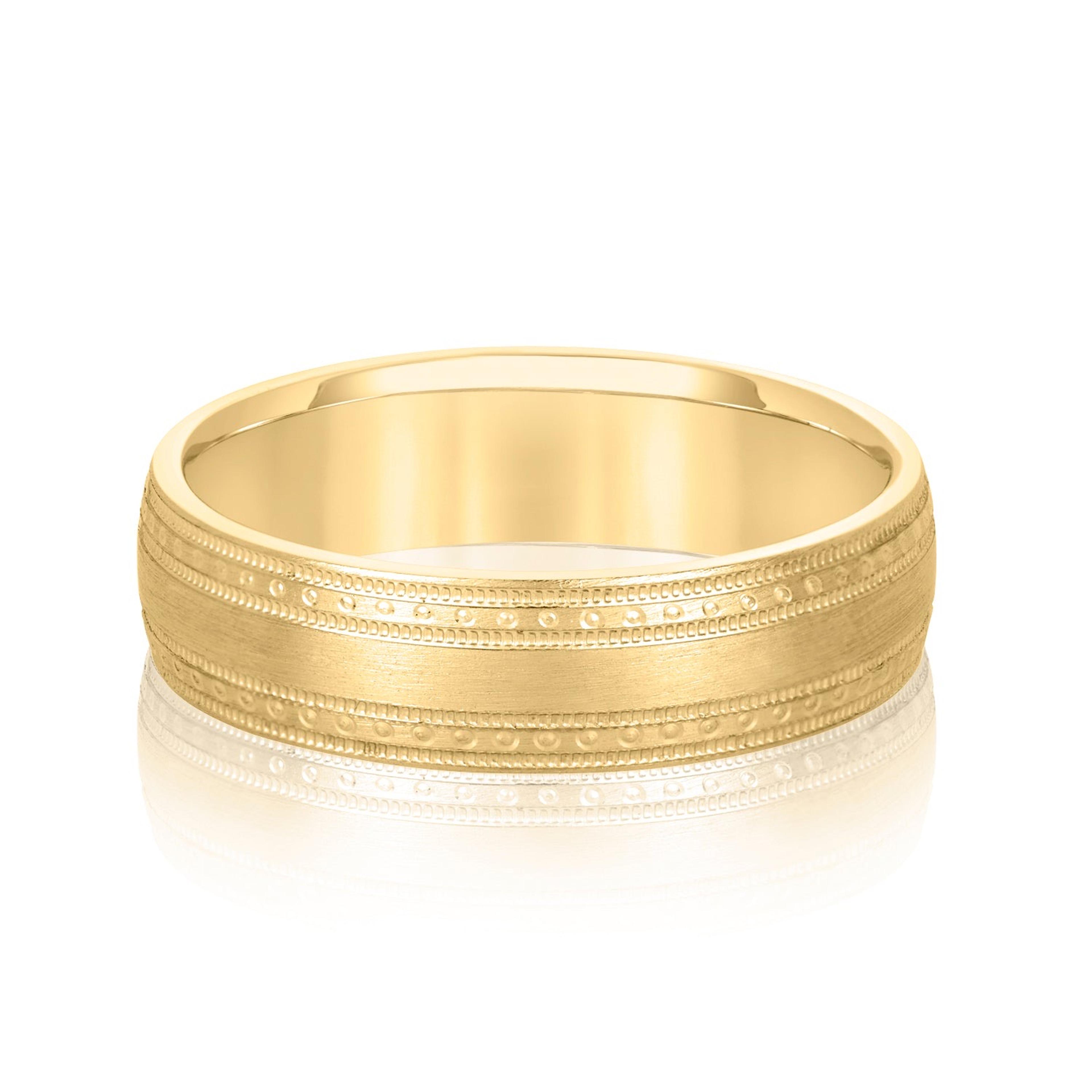 Fancy Detailed Men's Wedding Band