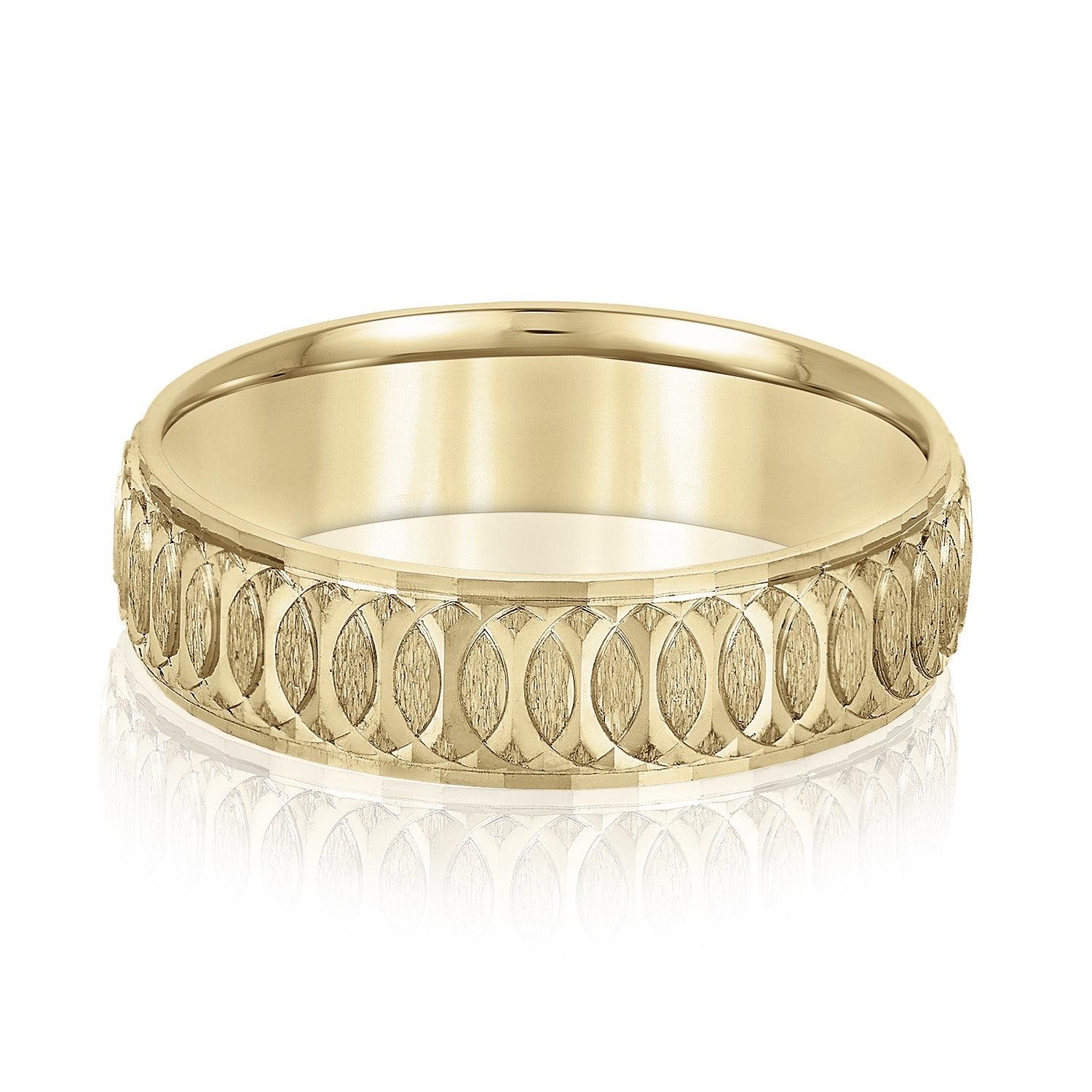 Men's Overlapping Circular Pattern Wedding Band