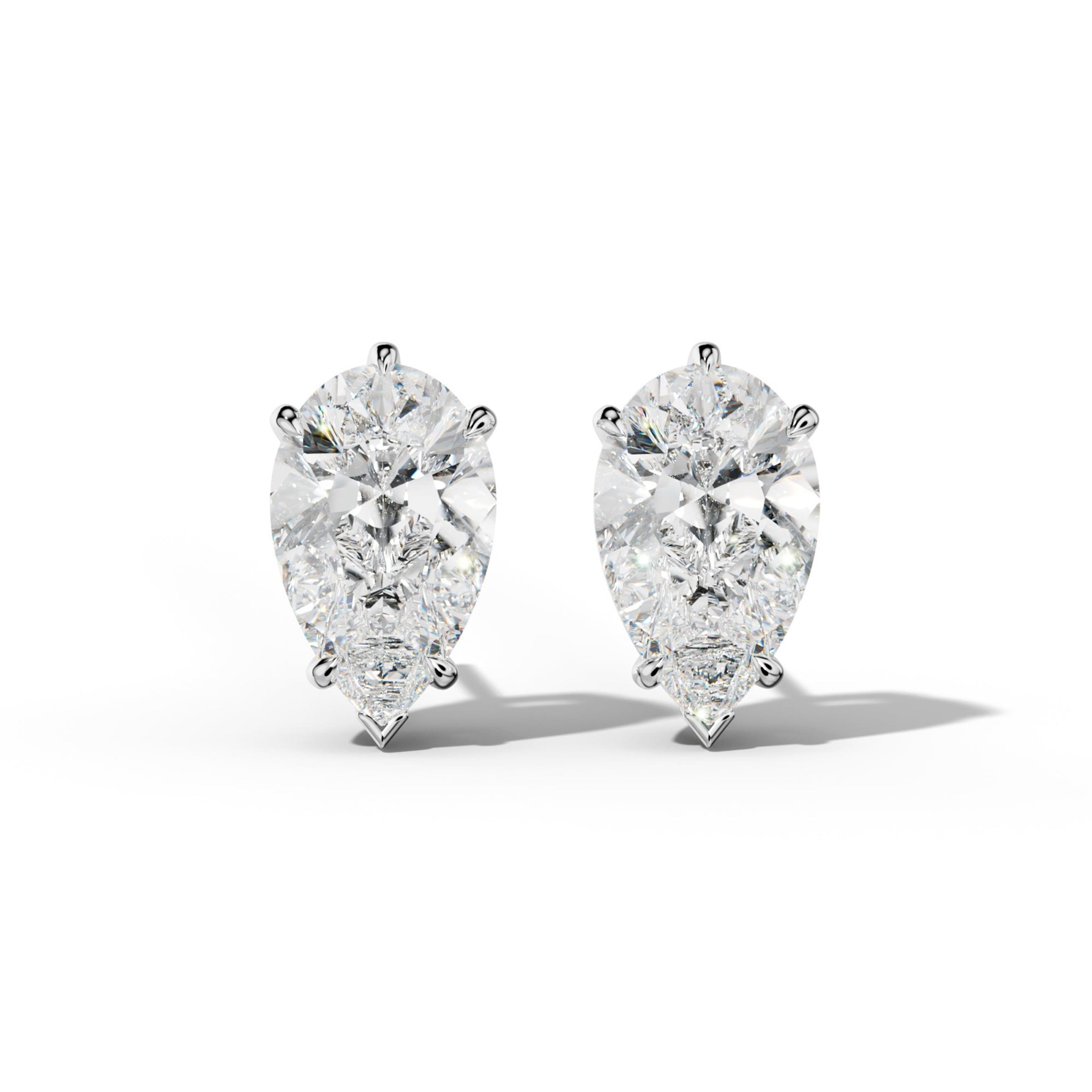 Pear Shape Diamond Stud Earrings With V Prong Setting