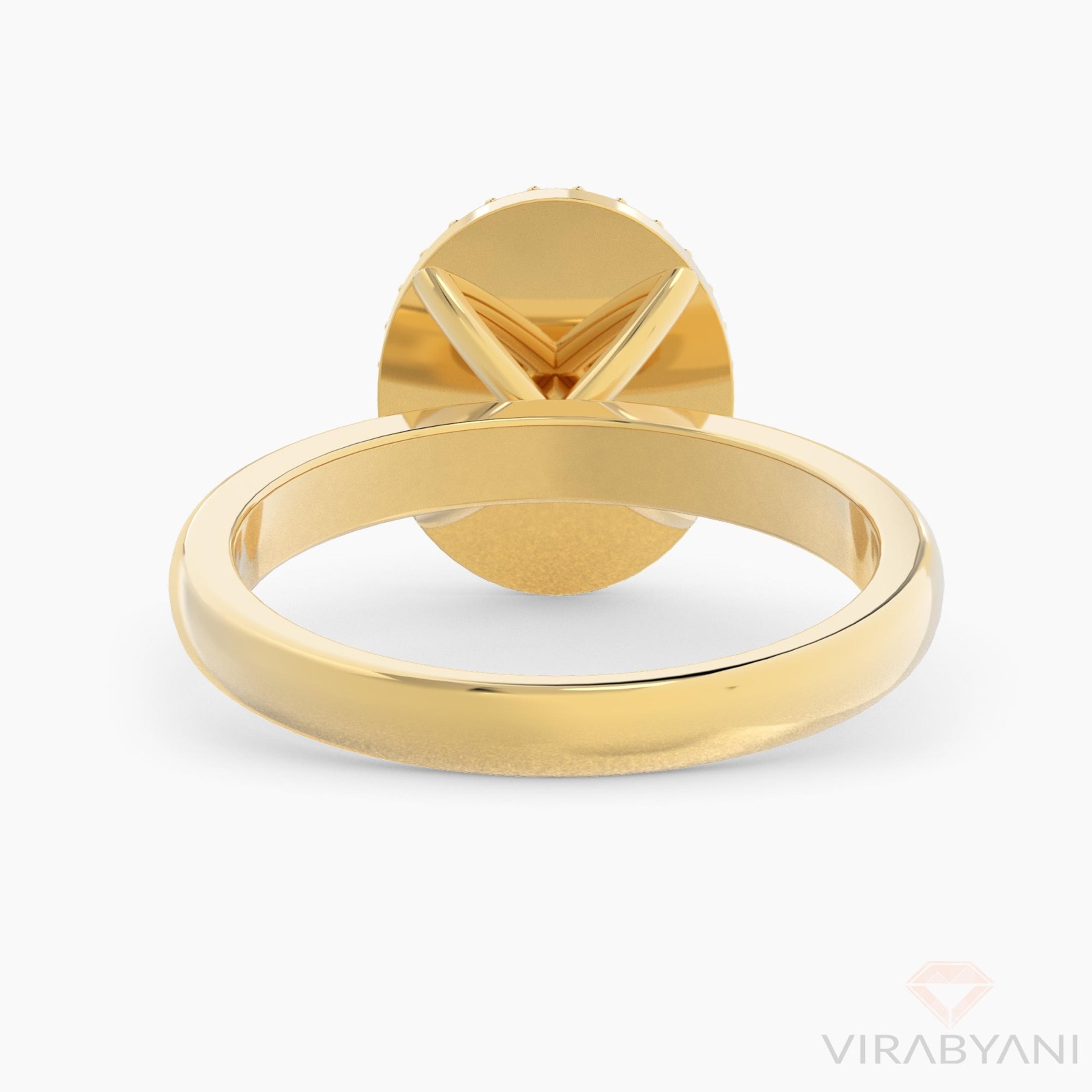 Oval Shaped AMoré Pavé Ring With 0.60 ct. Diamonds