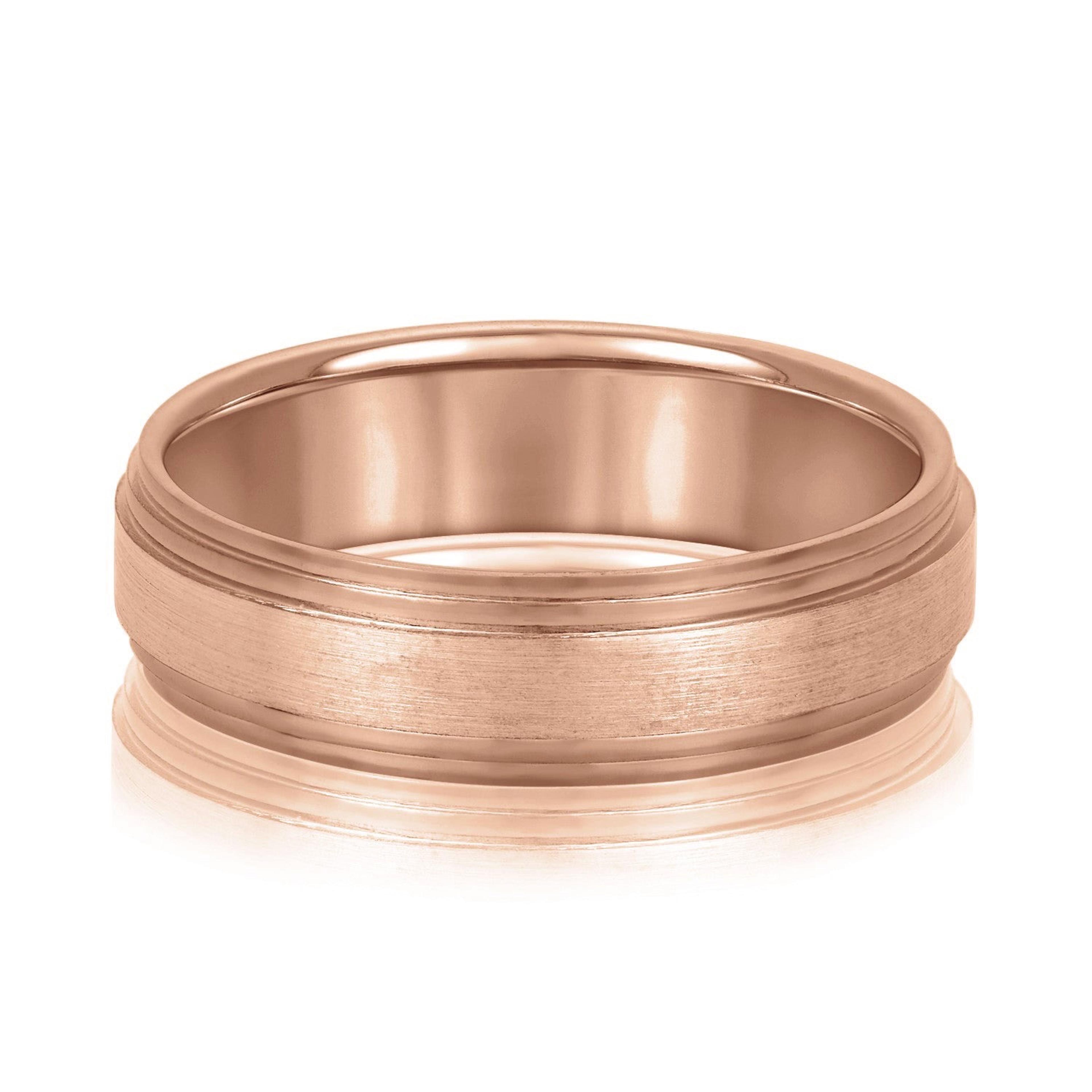 Men's Timeless Band with Step Edge