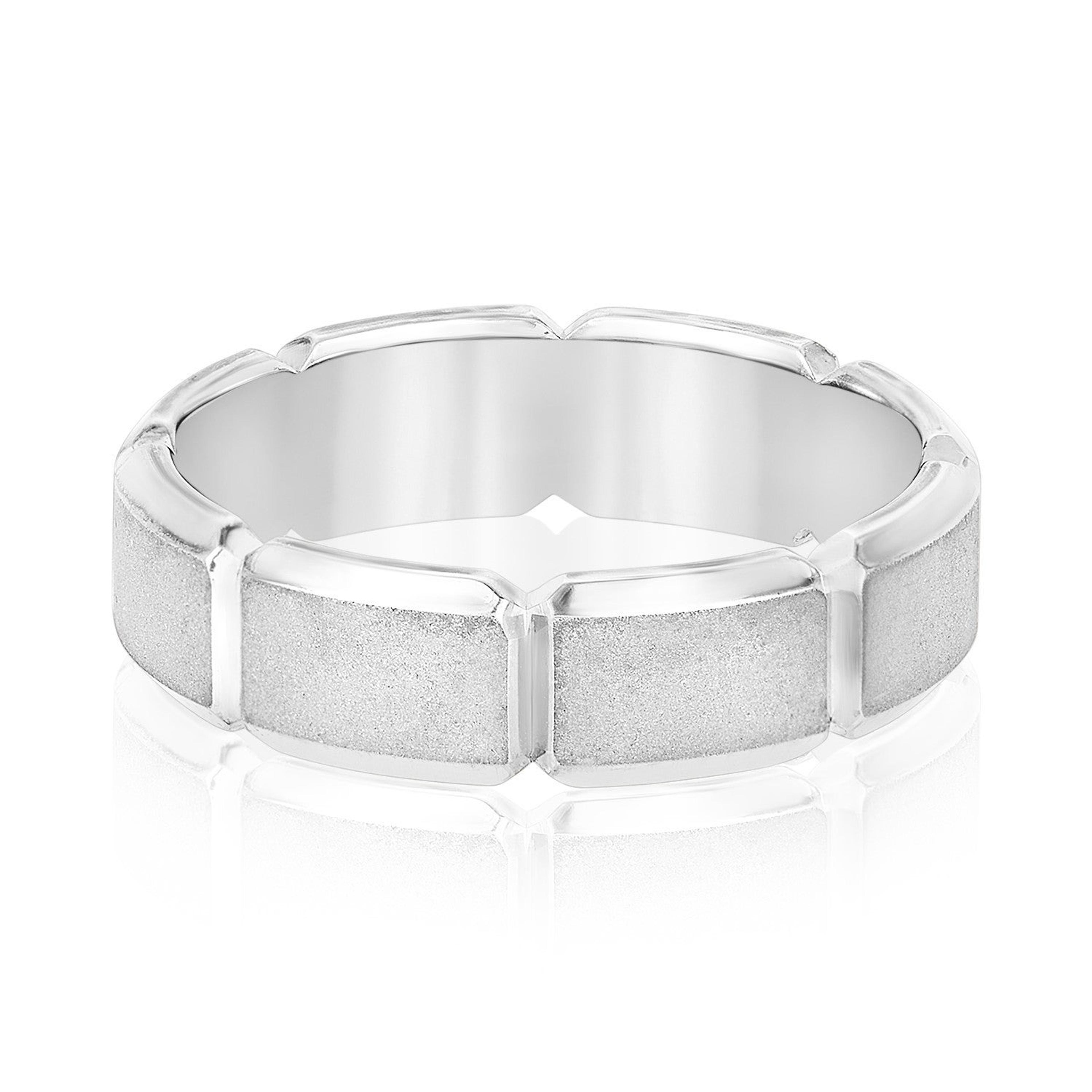 Men's Carved Design Segment Band