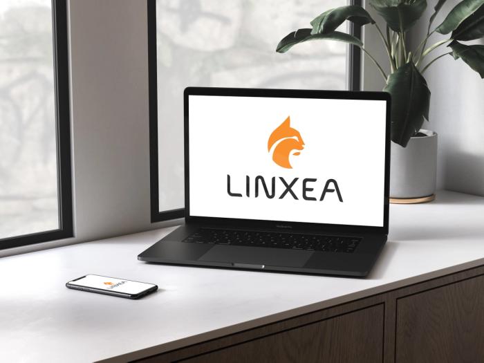 Un ordinateur avec le logo de Linxea