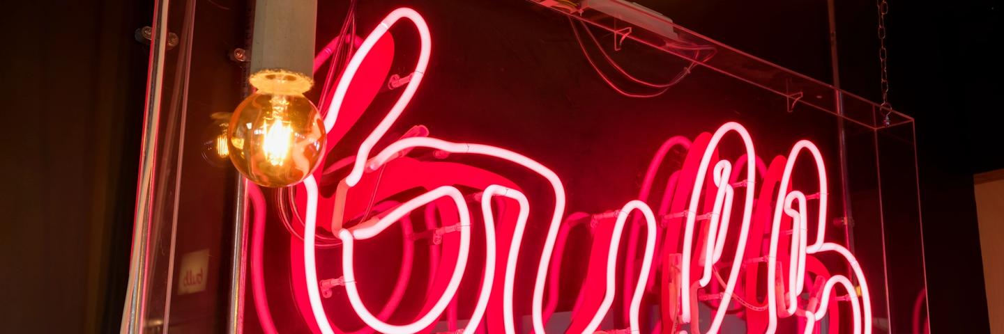 Signe néon fournisseur électricité Bulb
