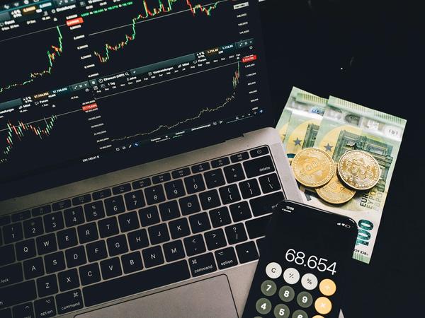 Calcul smartphone combien investir en bourse