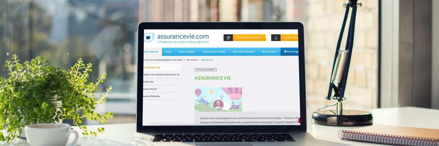Un ordinateur sur le site d'assurancevie.com