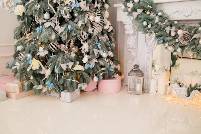 Des cadeaux sous le sapin de Noël