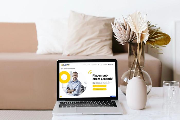 Un ordinateur ouvert sur Placement Direct Essentiel