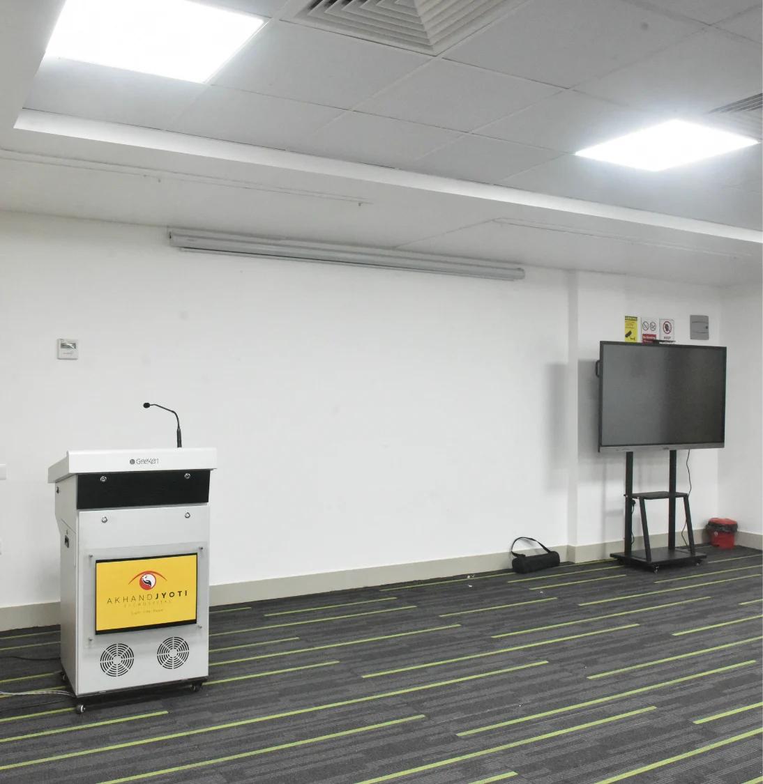 Mini Auditorium 1