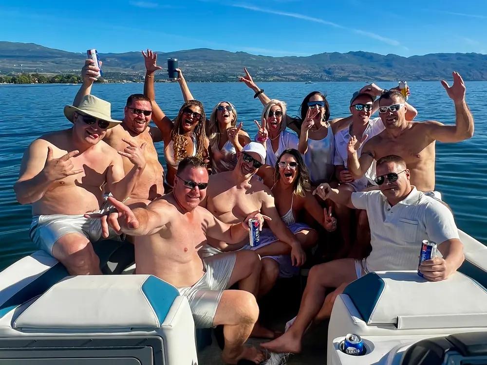 Kelowna Private Pontoon Charter