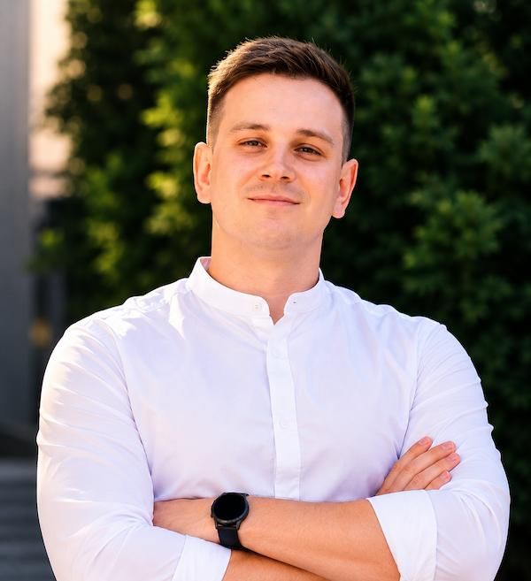Taras Khodnevych