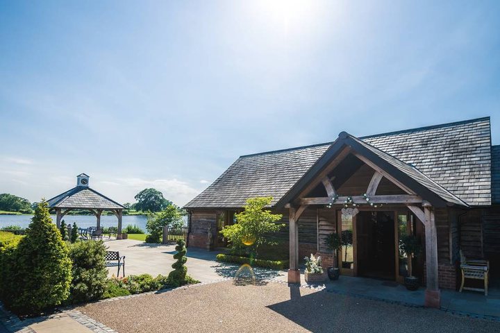 Sandhole Oak Barn event venue in Congleton, Cheshire