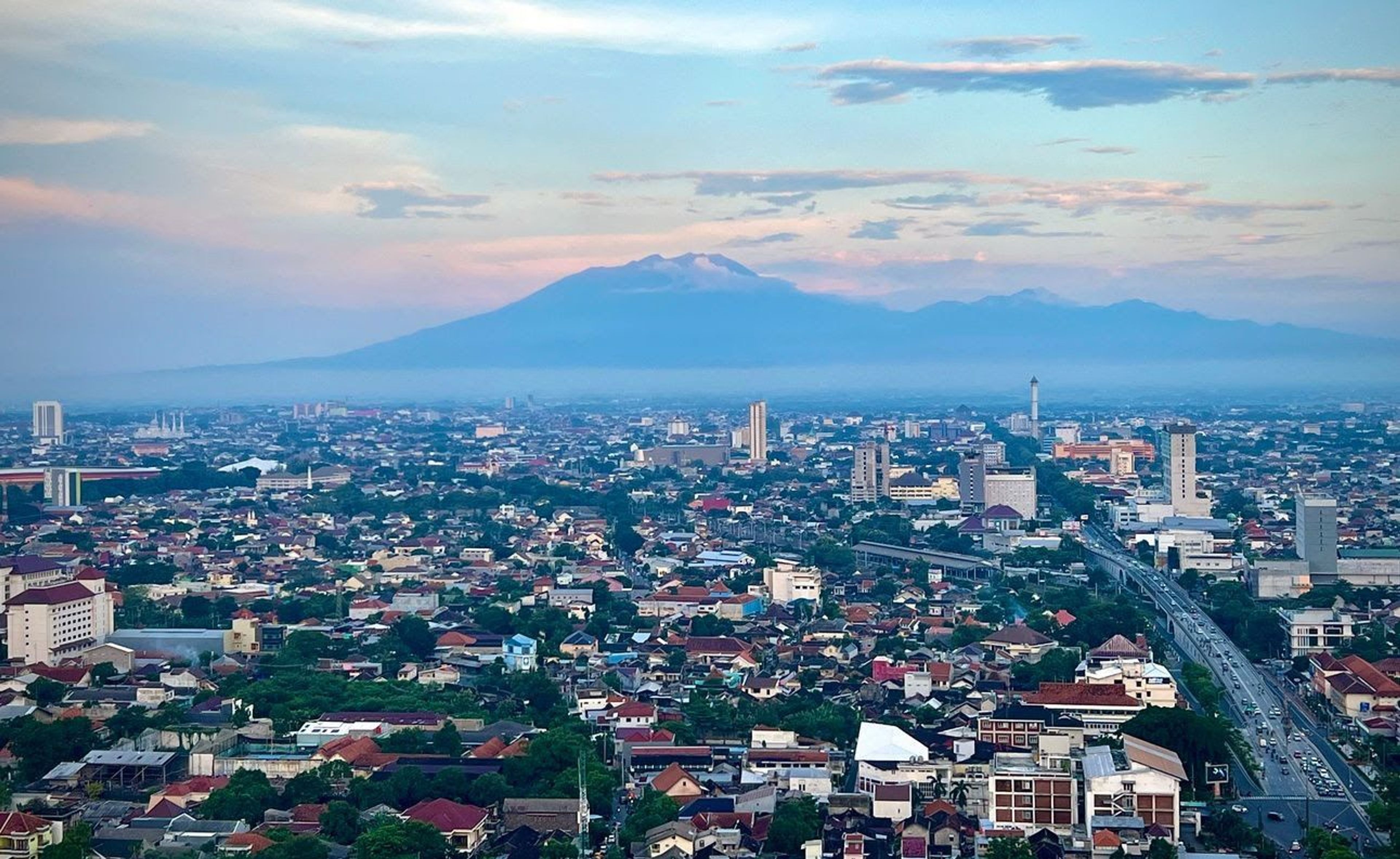 A photo of the city of Surakarta