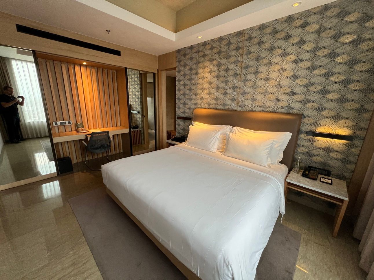 Mikes' Suite at the Alila Solo