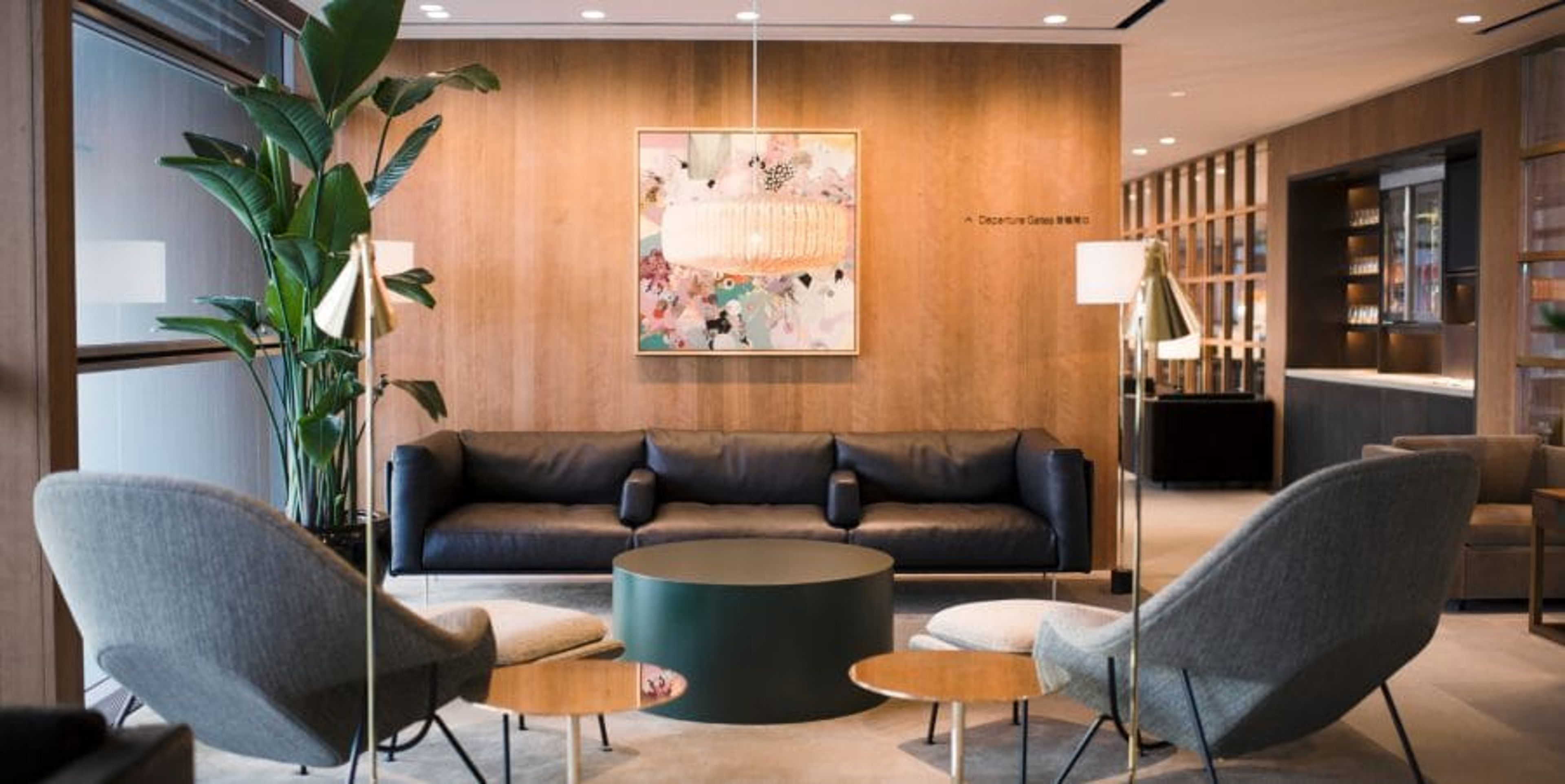 Cathay Pacific lounge in Hong Kong