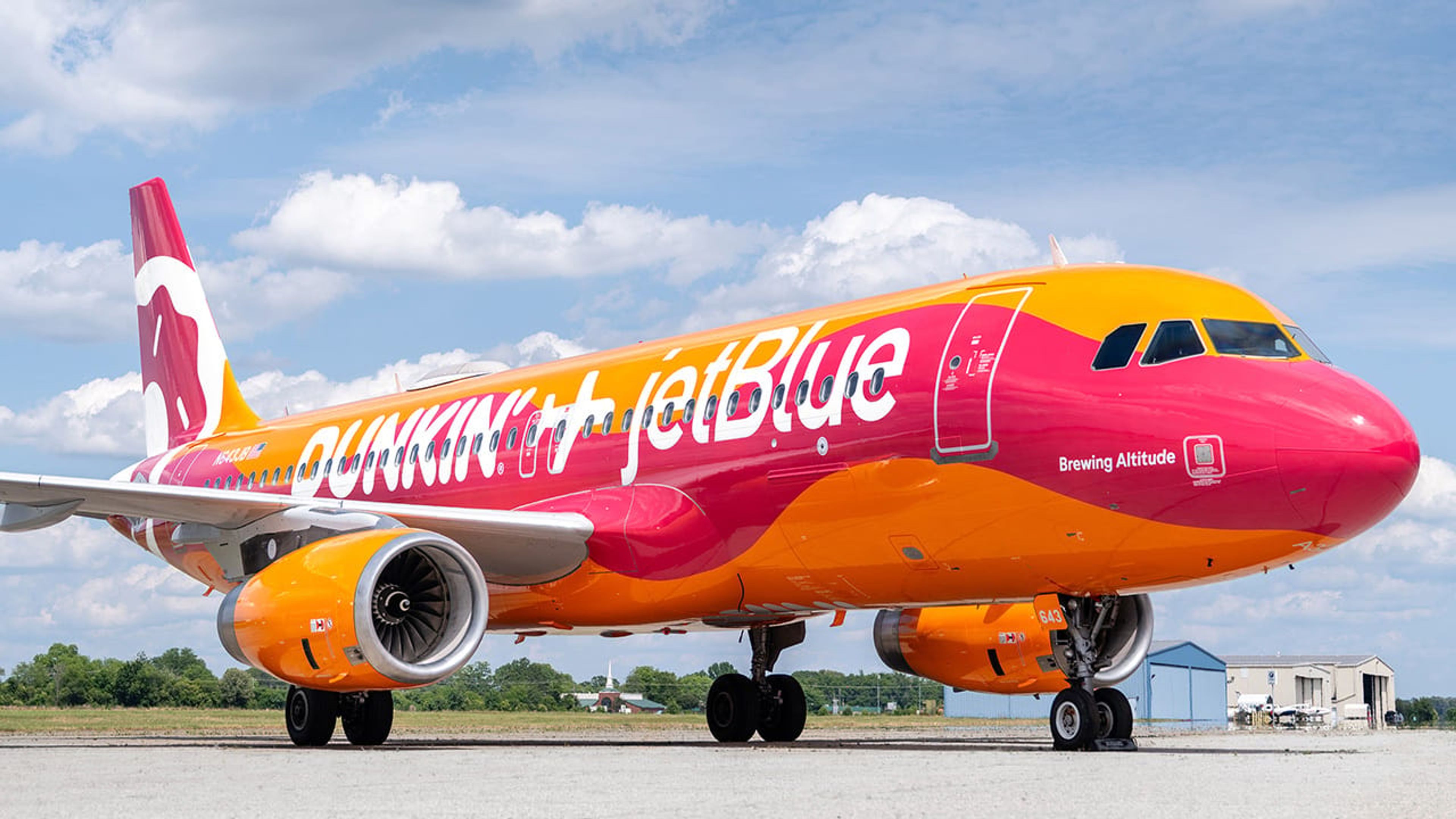 JetBlue plane in Dunkin' livery