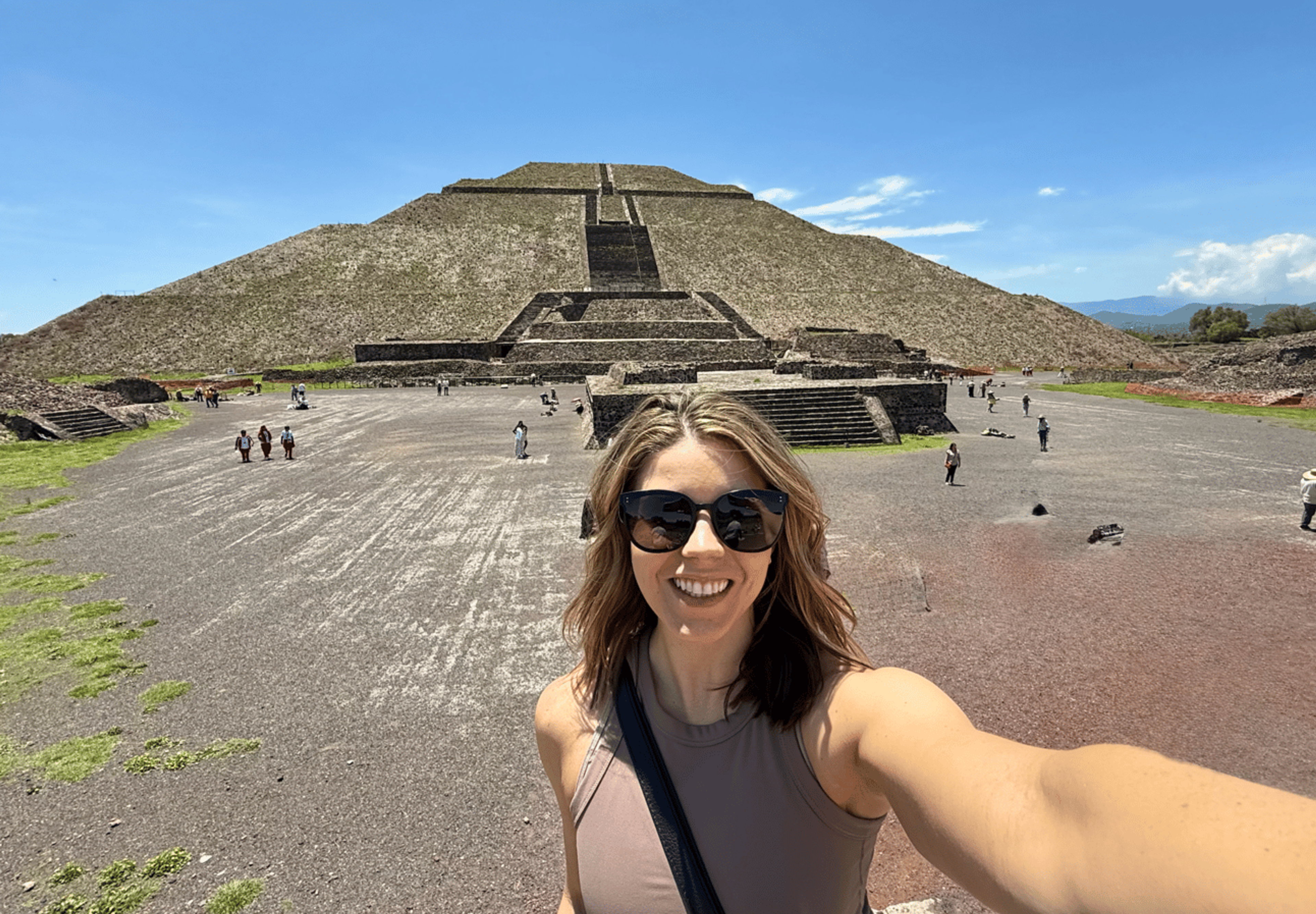 Tiffany with pyramids