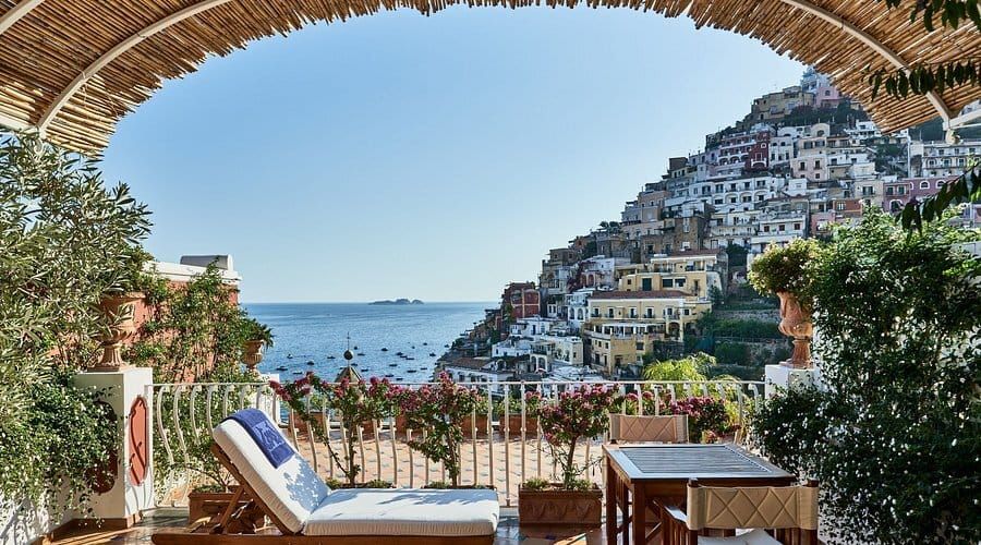 Le Sirenuse hotel in Italy