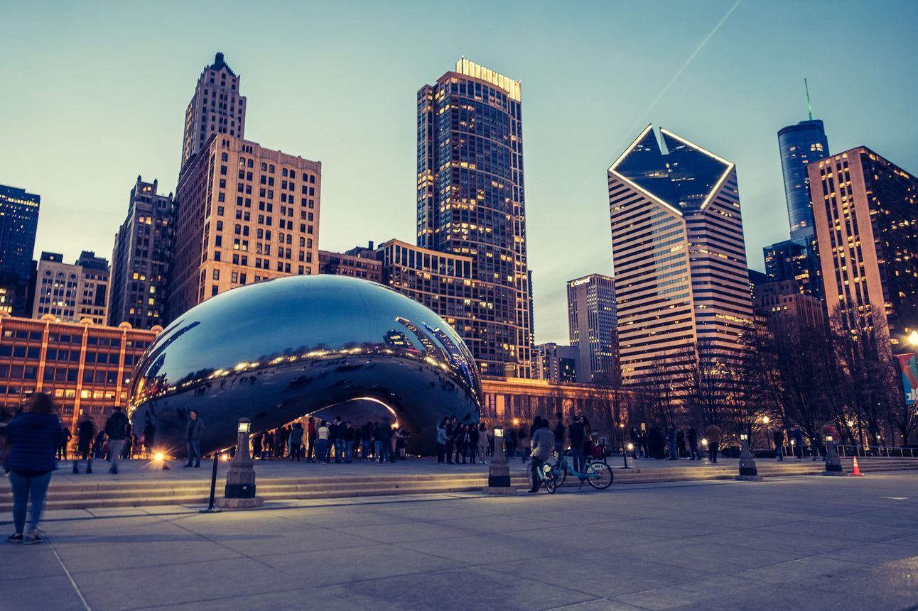 Did you know The Beanâs actual name is Cloud Gate??
