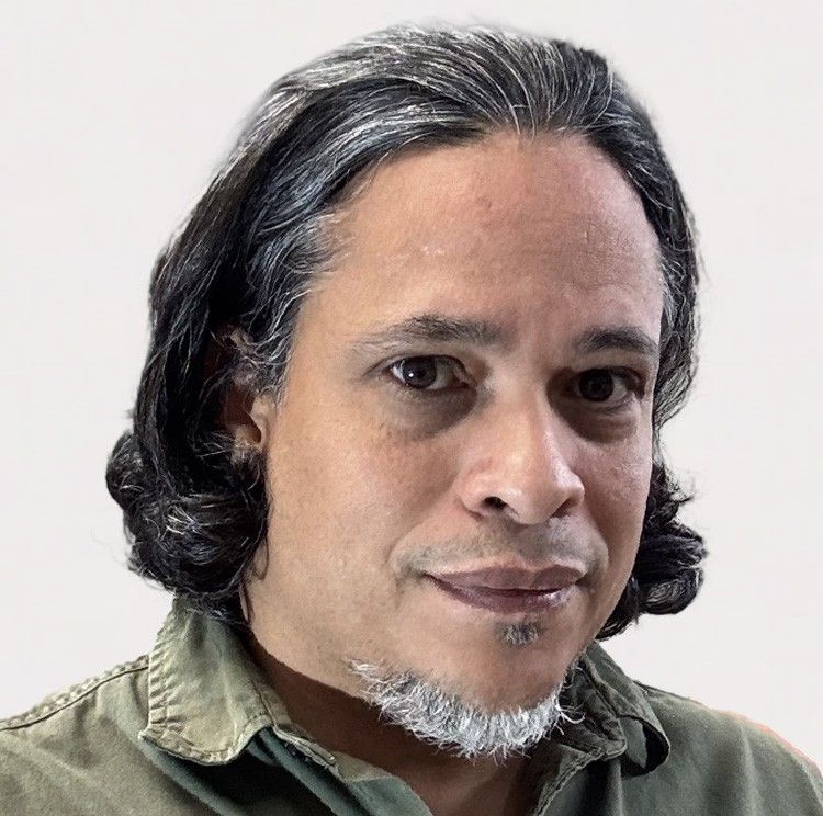Adán Vallecillo