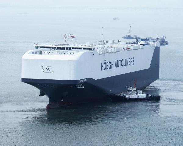 Höegh Autoliners ship 