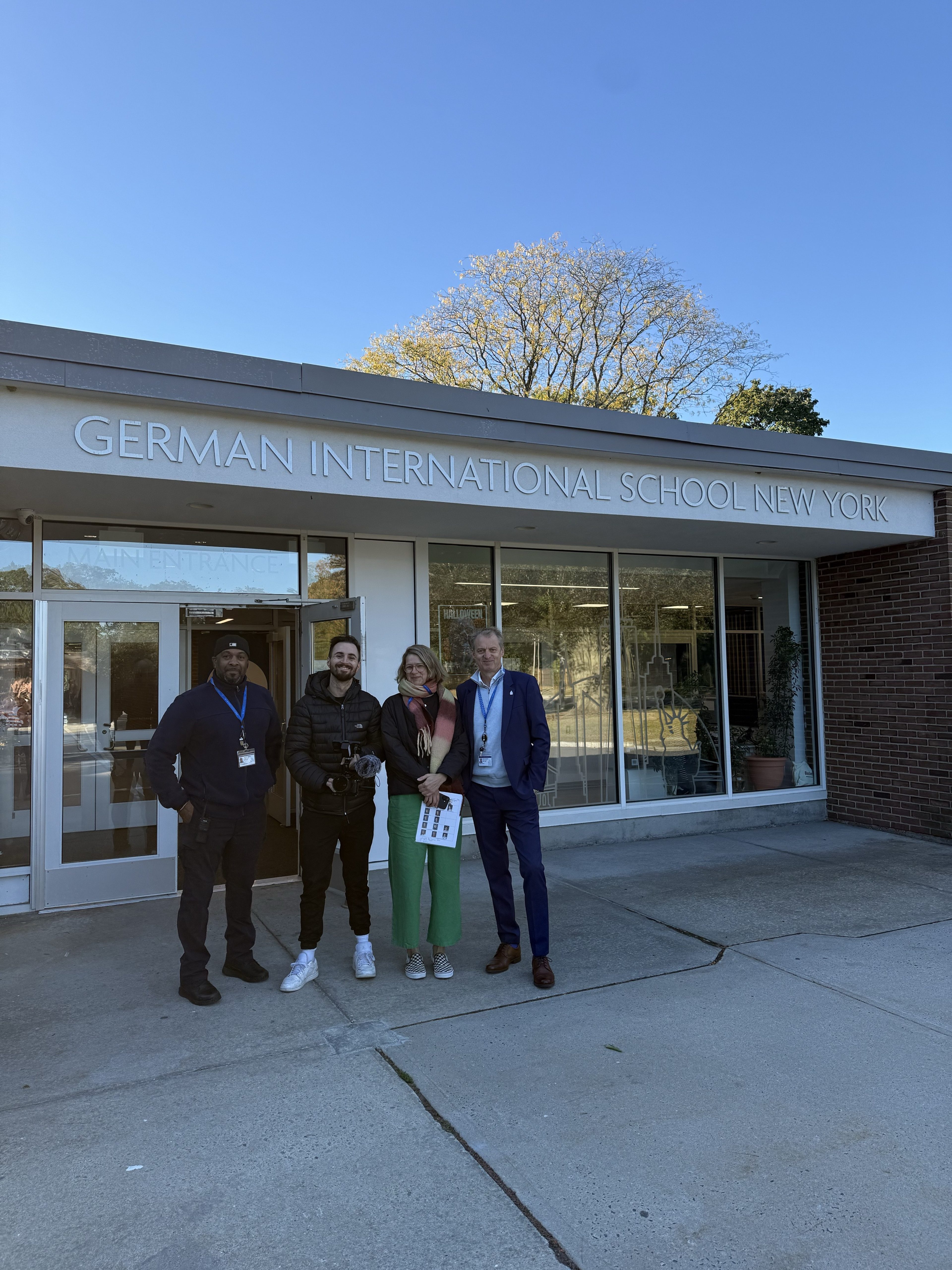 Group in front of the German International School New York