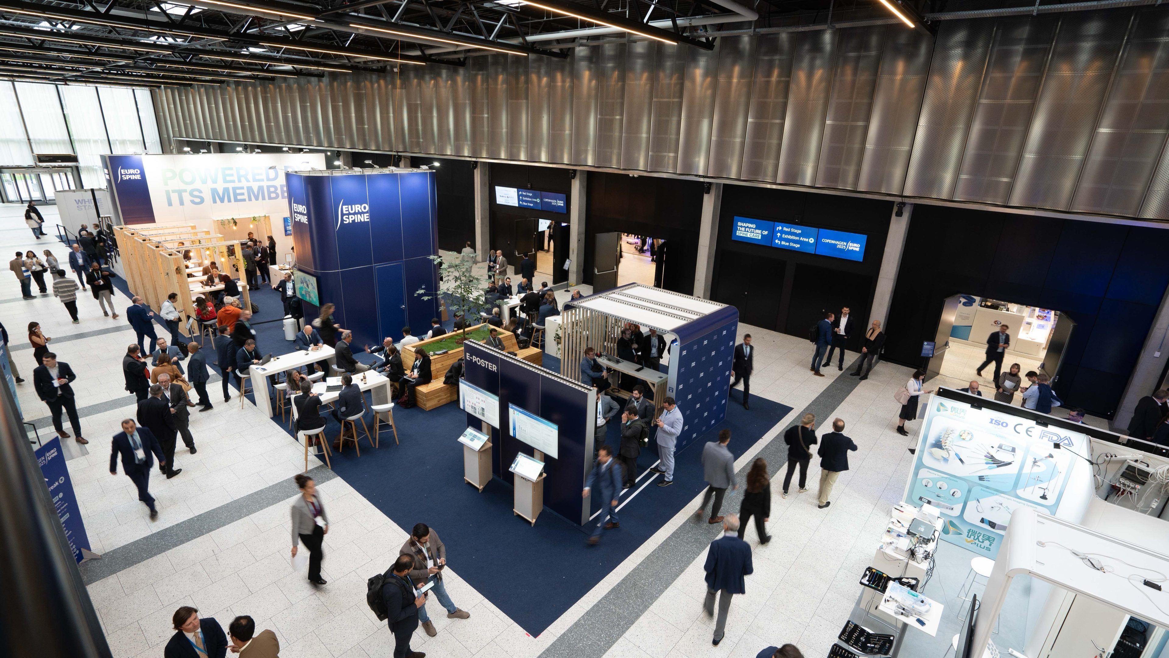 Exhibition floor at the EUROSPINE 2025 congress